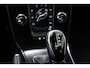 Volvo V40 2.0 T4 Business Sport | HALF LEDER | STOELVERWARMING | CAMERA | TREKHAAK AFNEEMBAAR