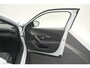 Peugeot 2008 PureTech 130 EAT8 Allure | Allseason banden | 360 Camera | Dodehoekdetectie | Apple Carplay | Stoelverwarming