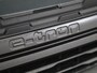 Audi Q4 e-tron 45 Edition 82 kWh l Climate control l Navigatie l Parkeersensoren l Audi smartphone interface l Privacy glas l Optiekpakket zwart plus l LED-koplampen l Audi sound system l Lichtmetalen wielen