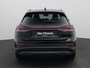 Audi Q4 e-tron 45 Edition 82 kWh l Climate control l Navigatie l Parkeersensoren l Audi smartphone interface l Privacy glas l Optiekpakket zwart plus l LED-koplampen l Audi sound system l Lichtmetalen wielen