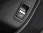 Audi Q4 e-tron 45 Edition 82 kWh l Climate control l Navigatie l Parkeersensoren l Audi smartphone interface l Privacy glas l Optiekpakket zwart plus l LED-koplampen l Audi sound system l Lichtmetalen wielen