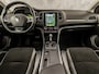 Renault Megane Estate 1.2 TCe Bose Automaat (VIRTUAL COCKPIT, GROOT NAVI, LEDER/ALCANTARA, STOELVERWARMING, SPORTSTOELEN, TREKHAAK, PARKEERSENSOREN, NIEUWSTAAT)