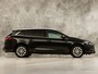 Renault Megane Estate 1.2 TCe Bose Automaat (VIRTUAL COCKPIT, GROOT NAVI, LEDER/ALCANTARA, GETINT GLAS, STOELVERWARMING, SPORTSTOELEN, TREKHAAK, PARKEERSENSOREN, NIEUWSTAAT)