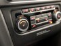 Volkswagen Golf 1.2 TSI Sport (SCHERM, CLIMATE, STOELVERWARMING, SPORTSTOELEN, LM VELGEN, PARKEERSENSOREN, GETINT GLAS, CRUISE, NIEUWE APK, NIEUWSTAAT)
