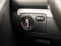 Volkswagen Golf 1.2 TSI Sport (SCHERM, CLIMATE, STOELVERWARMING, SPORTSTOELEN, LM VELGEN, PARKEERSENSOREN, GETINT GLAS, CRUISE, NIEUWE APK, NIEUWSTAAT)