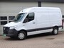 Mercedes-Benz eSprinter 320 81kWh L2H2 - Trekhaak - Cruise - MBUX - 2025