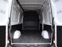 Mercedes-Benz eSprinter 320 81kWh L2H2 - Trekhaak - Cruise - MBUX - 2025