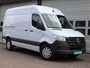 Mercedes-Benz eSprinter 320 81kWh L2H2 - Trekhaak - Cruise - MBUX - 2025