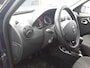 Dacia Duster 1.6 16V 105pk 4x2 Laureate