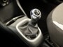 Toyota Aygo 1.0 VVT-i x-play (5 DEURS, CAMERA, CRUISE, BLUETOOTH, SPORTSTOELEN, NIEUWE APK, NIEUWSTAAT)