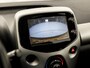 Toyota Aygo 1.0 VVT-i x-play (5 DEURS, CAMERA, CRUISE, BLUETOOTH, SPORTSTOELEN, NIEUWE APK, NIEUWSTAAT)