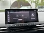 MG MG4 Electric Luxury 64 kWh SOH 97% | 7.000KM! |360 CAMERA| 7 JAAR MG GARANTIE T/M 04-2031| ELEK. STOEL| DODE HOEK SENSOR| STOEL + STUURVERWARMING| ADAPTIVE CRUISE CONTROL