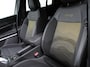 Jeep Avenger Summit 54 kWh Camera Lichtmetalen Velgen 18" Navigatie Apple Carplay/ Android Auto Sfeerverlichting Parkeersensor achter Cruise Control Stoelverwarming Full LED Virtual Cockpit Climate Control Two tone Electrisch bedienbare achterkep