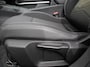 Jeep Avenger Summit 54 kWh Camera Lichtmetalen Velgen 18" Navigatie Apple Carplay/ Android Auto Sfeerverlichting Parkeersensor achter Cruise Control Stoelverwarming Full LED Virtual Cockpit Climate Control Two tone Electrisch bedienbare achterkep