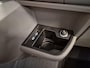 Volkswagen Transporter L1H1 Rolstoelbus Automaat - rolstoel achter het stuur (handbediening HBR+SG)