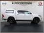 Toyota Hilux 2.4 D-4D 4WD AUT-6 Double Cab Professional Lier Canopy Hardtop (Huif) Trekhaak Navi* via Apple Carplay Android Auto Ecc Camera Adap.Cruise Control Lane Assist Inbouw Kasten Bluetooth AWD EURO6 400Nm *3.500kg Trekvermogen* 1e Eigenaar Dealeronderhouden Origineel Nederlandse Auto