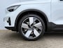Volvo EX40 Single Motor Extended Range Plus Europa 82 kWh | Panoramadak | Microtech/Nubuck bekleding Charcoal | Harman Kardon audio | 20" Lichtmetalen velgen | Elektrisch verstelbare voorstoelen | Climate Pack