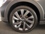 Volkswagen Taigo 1.5 TSI Style 150 pk Automaat (DSG) | Navigatie | Panoramadak | Trekhaak (afneembaar) | Parkeersensoren | Achteruitrijcamera | Stoelverwarming |