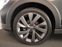Volkswagen Taigo 1.5 TSI Style 150 pk Automaat (DSG) | Navigatie | Panoramadak | Trekhaak (afneembaar) | Parkeersensoren | Achteruitrijcamera | Stoelverwarming |
