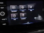 Volkswagen Taigo 1.5 TSI Style 150 pk Automaat (DSG) | Navigatie | Panoramadak | Trekhaak (afneembaar) | Parkeersensoren | Achteruitrijcamera | Stoelverwarming |