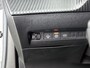 Peugeot 2008 SUV Allure Pack 130pk Automaat | Navigatie via Apple Carplay / Android Auto | Achteruitrijcamera | 3D Cockpit | Climate Control | Adaptieve Cruise Control | Led koplampen | Parkeersensoren | Verwarmde voorruit | Keyless start | Bluetooth | DAB+ radio | Donker getint glas | Trekhaak | 17" lichtmetalen velgen |