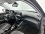 Peugeot 2008 SUV Allure Pack 130pk Automaat | Navigatie via Apple Carplay / Android Auto | Achteruitrijcamera | 3D Cockpit | Climate Control | Adaptieve Cruise Control | Led koplampen | Parkeersensoren | Verwarmde voorruit | Keyless start | Bluetooth | DAB+ radio | Donker getint glas | Trekhaak | 17" lichtmetalen velgen |