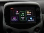 Toyota Aygo 1.0 VVT-i x-play | Camera | MirrorLink | Airco | Bluetooth | Speedlimiter | Elektrische ramen | Centrale vergrendeling met afstandsbediening | Origineel NL