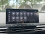 MG MG4 Electric Luxury 64 kWh SOH 98% | 16.000KM! |360 CAMERA| 7 JAAR MG GARANTIE T/M 04-2031| KEYLESS ENTRY| ELEK. STOEL| DODE HOEK SENSOR| STOEL + STUURVERWARMING| ADAPTIVE CRUISE CONTROL