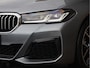 BMW 5-Serie 530e High Executive M Sport Schuifdak | HUD | Massage | ACC | Comfortstoelen | Haak