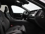 Volvo XC60 2.0 T6 Plug-in hybrid AWD Plus Black Edition / Stoelventilatie / 360 graden camera / Harman Kardon / Extra getinte ramen / Stoel+stuurwielverwarming