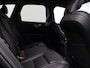Volvo XC60 2.0 T6 Plug-in hybrid AWD Plus Black Edition / Stoelventilatie / 360 graden camera / Harman Kardon / Extra getinte ramen / Stoel+stuurwielverwarming