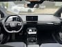 MG MG4 Electric Luxury 64 kWh SOH 95% | 10.000KM! |360 CAMERA| 7 JAAR MG GARANTIE T/M 07-2031| ELEK. STOEL| DODE HOEK SENSOR| STOEL + STUURVERWARMING| ADAPTIVE CRUISE CONTROL