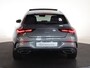 Mercedes-Benz CLA Shooting Brake 180 Business Solution AMG | Panoramadak | Premium Plus | Night Pakket | Multispaaks velgen | HUD | Dodehoekassistent | 360° Camera | Stoelverwarming |