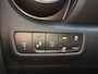 Hyundai Kona Electric EV Premium 64 kWh / SOH 99,7% / Stoelverwarming en verkoeling / Airco / Apple CarPlay/Android Auto / Cruise Control / Navigatie /