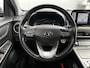 Hyundai Kona Electric EV Premium 64 kWh / SOH 99,7% / Stoelverwarming en verkoeling / Airco / Apple CarPlay/Android Auto / Cruise Control / Navigatie /