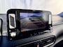 Hyundai Kona Electric EV Premium 64 kWh / SOH 99,7% / Stoelverwarming en verkoeling / Airco / Apple CarPlay/Android Auto / Cruise Control / Navigatie /