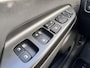 Hyundai Kona Electric EV Premium 64 kWh / SOH 99,7% / Stoelverwarming en verkoeling / Airco / Apple CarPlay/Android Auto / Cruise Control / Navigatie /