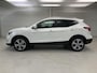Nissan Qashqai 1.3 DIG-T N-Connecta / Nederlandse Auto / Dealer Onderhouden / Trekhaak 1300 KG / Panoramadak / Navigatie / 360 Graden Camera / Parkeersensoren Voor + Achter / Climate Control / Cruise Control /