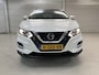 Nissan Qashqai 1.3 DIG-T N-Connecta / Nederlandse Auto / Dealer Onderhouden / Trekhaak 1300 KG / Panoramadak / Navigatie / 360 Graden Camera / Parkeersensoren Voor + Achter / Climate Control / Cruise Control /
