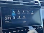 Hyundai Tucson 1.6 T-GDI PHEV Comfort Smart 4WD / Parkeersensoren voor & achter / Achteruitrij Camera / All Season banden / Trekhaak / Apple carplay & Android Auto /