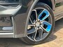 Lynk & Co 01 1.5 261PK Plug-in Hybrid Automaat + 20''/ Navi/ Clima/ Ad.Cruise/ Panorama/ Camera/ Full-LED/ Infinity/ Trekhaak/ NL auto