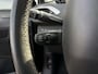 Peugeot 2008 1.2 VTi Allure | Panoramadak | Parkeersensoren | Cruise Control | Trekhaak | Navigatie | Climate Control | Nieuwe APK