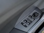 Volkswagen T-Cross 1.0 TSI R-Line Style | Stoelverwarming | Virtual Cockpit | Privacy Glas | Adaptieve Cruise Control | PDC | Dode Hoek Detectie | Mistlampen | Apple Carplay | Android Auto | Navigatie | DAB+ Radio