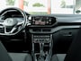 Volkswagen T-Cross 1.0 TSI R-Line Style | Stoelverwarming | Virtual Cockpit | Privacy Glas | Adaptieve Cruise Control | PDC | Dode Hoek Detectie | Mistlampen | Apple Carplay | Android Auto | Navigatie | DAB+ Radio