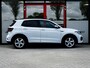 Volkswagen T-Cross 1.0 TSI R-Line Style | Stoelverwarming | Virtual Cockpit | Privacy Glas | Adaptieve Cruise Control | PDC | Dode Hoek Detectie | Mistlampen | Apple Carplay | Android Auto | Navigatie | DAB+ Radio