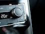 Volkswagen T-Cross 1.0 TSI R-Line Style | Stoelverwarming | Virtual Cockpit | Privacy Glas | Adaptieve Cruise Control | PDC | Dode Hoek Detectie | Mistlampen | Apple Carplay | Android Auto | Navigatie | DAB+ Radio
