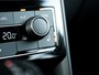 Volkswagen T-Cross 1.0 TSI R-Line Style | Stoelverwarming | Virtual Cockpit | Privacy Glas | Adaptieve Cruise Control | PDC | Dode Hoek Detectie | Mistlampen | Apple Carplay | Android Auto | Navigatie | DAB+ Radio