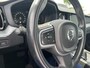 Volvo XC60 B5 Inscription | Trekhaak | Stoel- en Stuurverwarming | Apple Carplay | Keyless Entry | Parkeercamera |