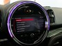 MINI Countryman Mini 1.5 Cooper MINI Yours - Occasion Lease vanaf €939 p/m - Dealer onderhouden! - Afneembare trekhaak - Camera - Voorruit, stuur en stoelverwarming - Achterbank verstelbaar