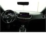 Kia Ceed Sportswagon 1.5 T-GDi GT-Line Navigatie - Achteruitrijcamera - Panoramadak - Stoelverwarming - Virena zekerheidspakket € 895,-